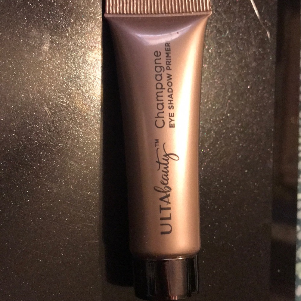EyeShadow Primer